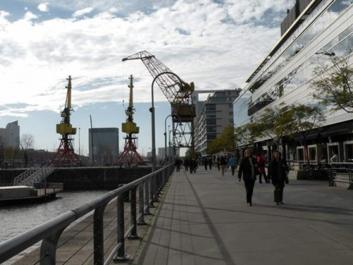 Buenos Aires Puerto Madero.jpg